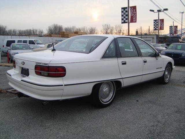 1991 Chevrolet Caprice Classic Base