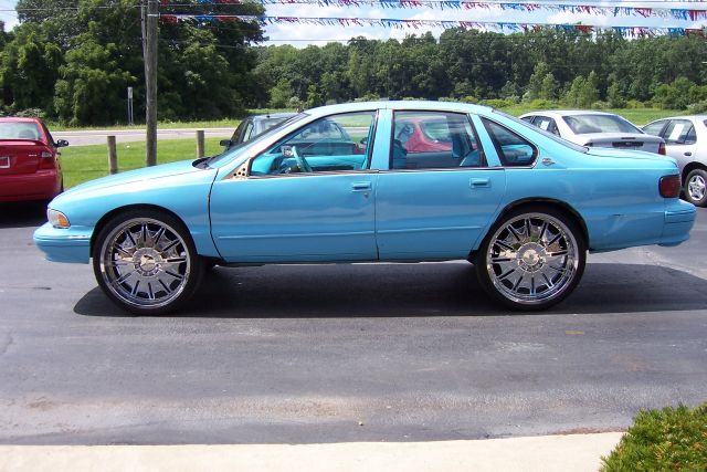 1993 Chevrolet Caprice Classic Touring 4WD