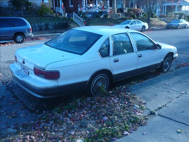 1995 Chevrolet Caprice Classic Sport 4x4