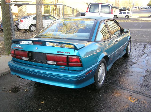 1993 Chevrolet Cavalier 2WD Auto