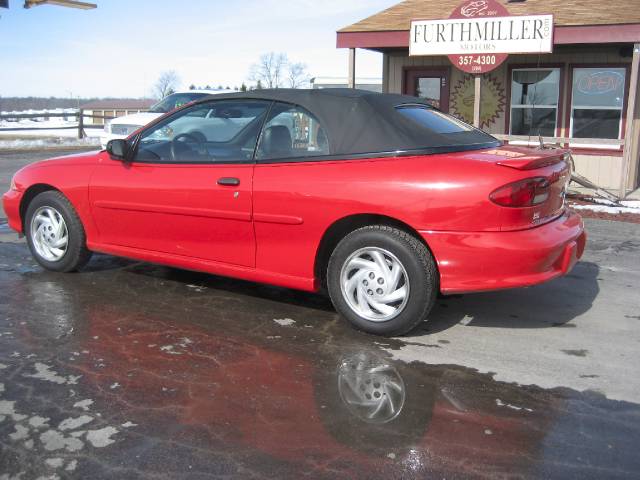 1995 Chevrolet Cavalier LS H/D Extended Cab