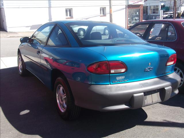 1996 Chevrolet Cavalier Base