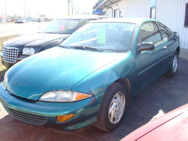 1996 Chevrolet Cavalier Base