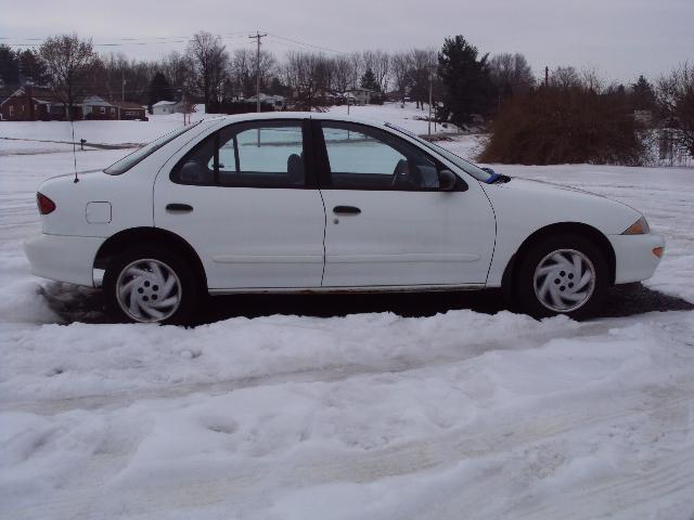 1996 Chevrolet Cavalier Base