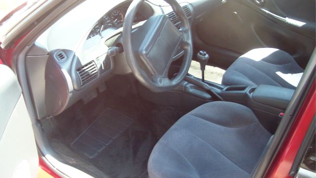 1997 Chevrolet Cavalier 3.2 Sedan 4dr