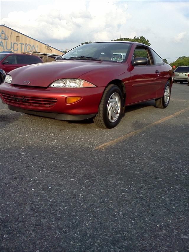 1999 Chevrolet Cavalier Base