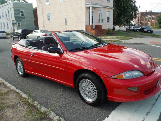 1999 Chevrolet Cavalier Limited 4D Sedan