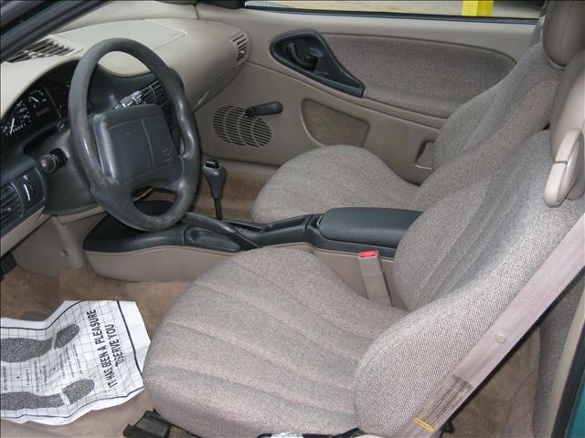 1999 Chevrolet Cavalier Base