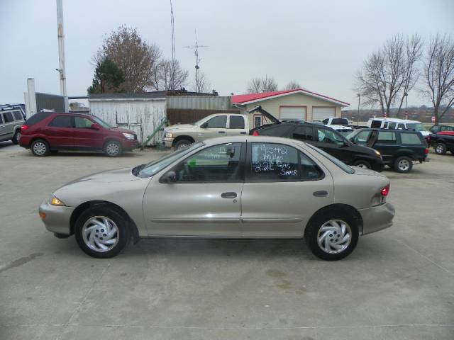 1999 Chevrolet Cavalier Base