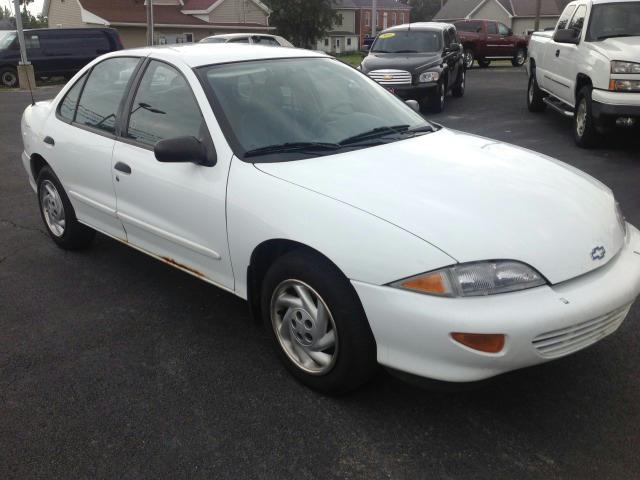 1999 Chevrolet Cavalier SE Sedan