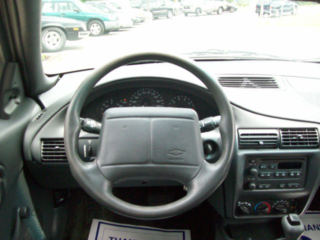 2001 Chevrolet Cavalier 3.2 Sedan 4dr