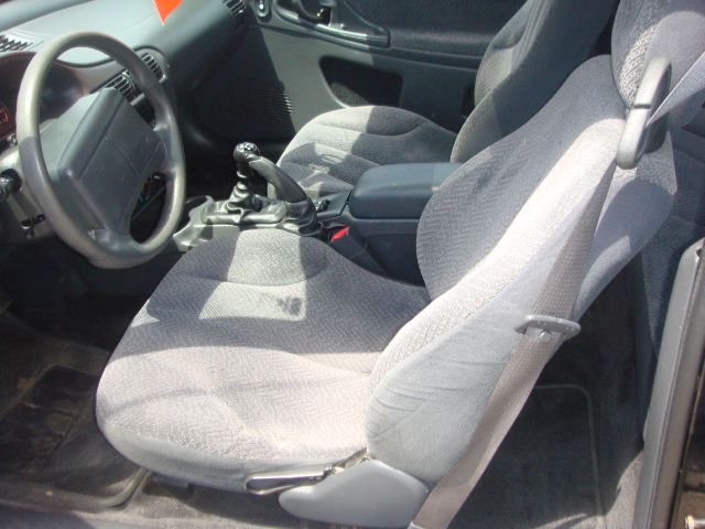 2002 Chevrolet Cavalier Laredo Leathersunroof