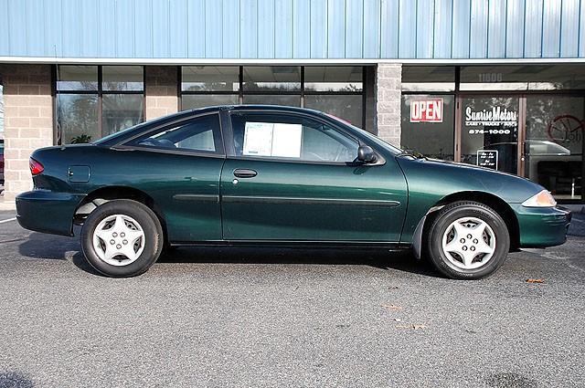 2002 Chevrolet Cavalier Base