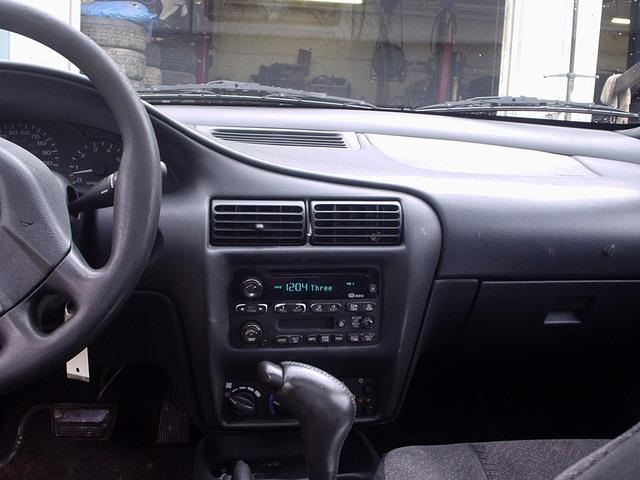 2003 Chevrolet Cavalier Laredo Leathersunroof