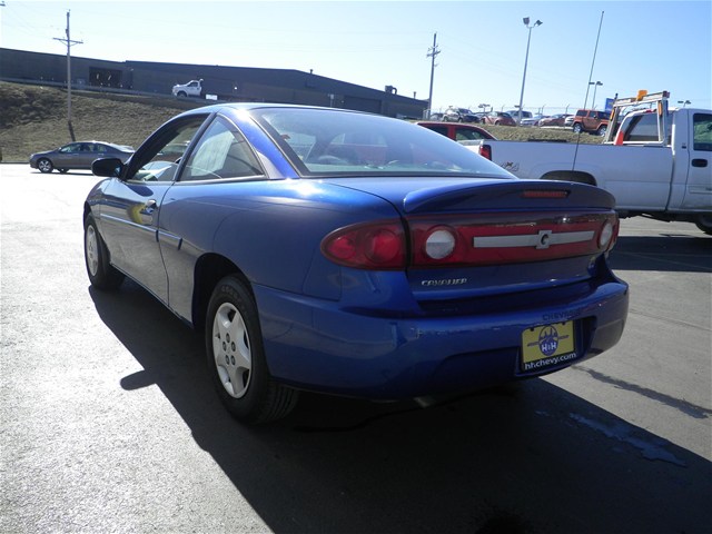 2003 Chevrolet Cavalier Base