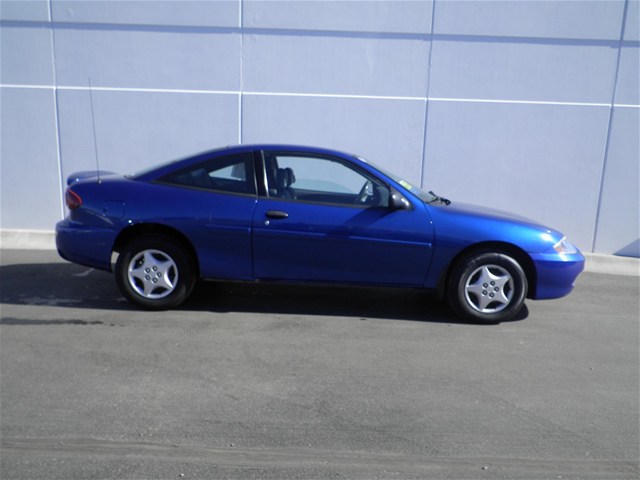 2003 Chevrolet Cavalier Base