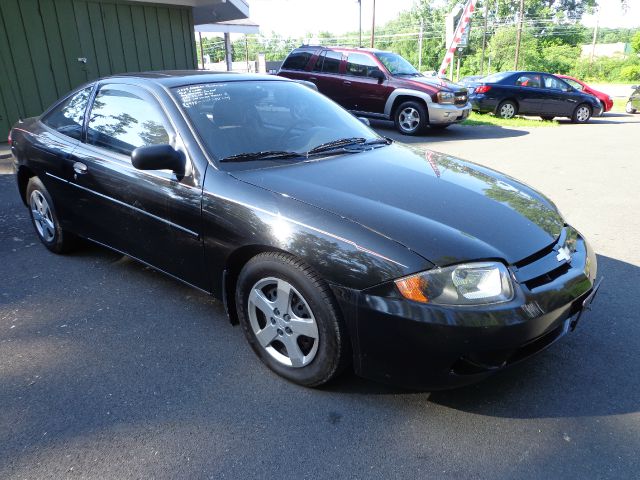 2003 Chevrolet Cavalier XLT Supercab 5.5-ft Box 2WD