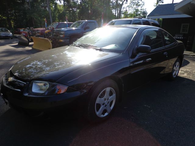 2003 Chevrolet Cavalier XLT Supercab 5.5-ft Box 2WD