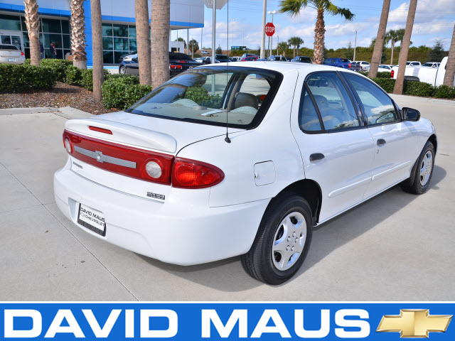 2003 Chevrolet Cavalier Base