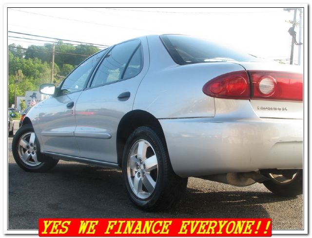 2004 Chevrolet Cavalier 3.2 Sedan 4dr