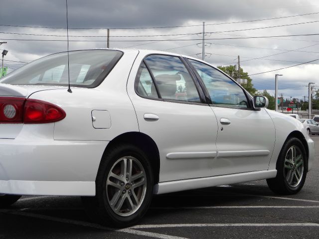 2004 Chevrolet Cavalier LWB SE