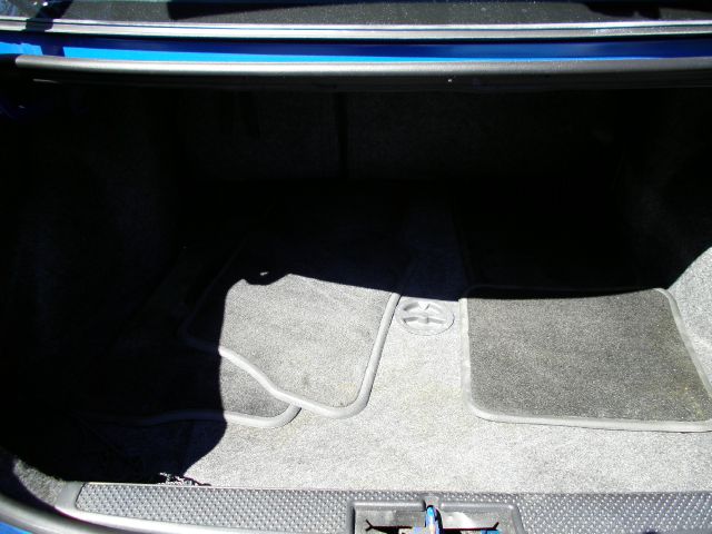 2004 Chevrolet Cavalier Laredo Leathersunroof