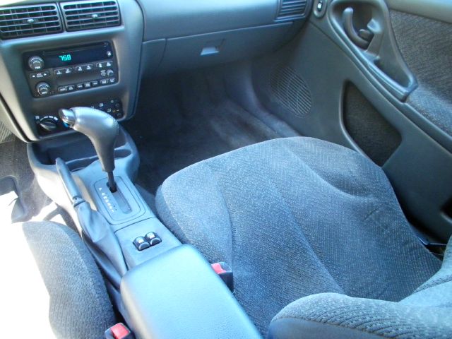 2004 Chevrolet Cavalier Laredo Leathersunroof