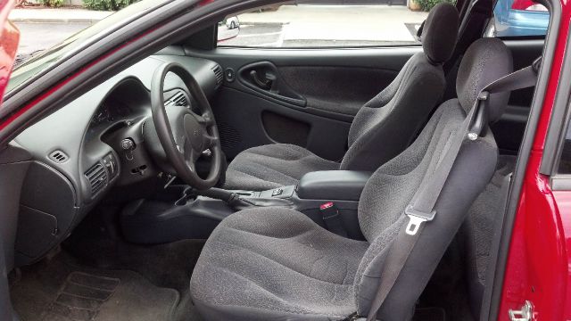 2004 Chevrolet Cavalier Laredo Leathersunroof