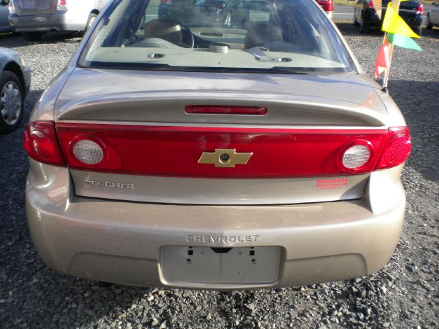 2005 Chevrolet Cavalier 4dr Sdn SEL Sedan