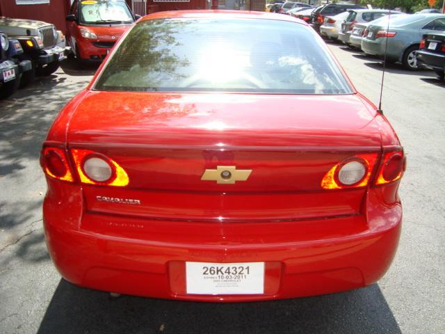 2005 Chevrolet Cavalier Base