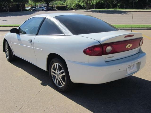 2005 Chevrolet Cavalier Base