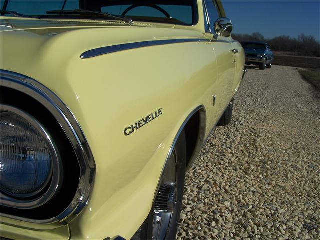 1964 Chevrolet Chevelle Focus SE Sedan 4D