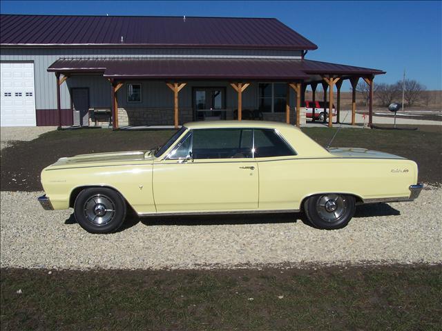 1964 Chevrolet Chevelle Focus SE Sedan 4D