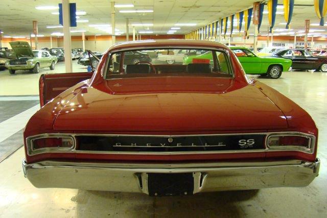 1966 Chevrolet Chevelle 4dr Sdn Auto (natl) Hatchback