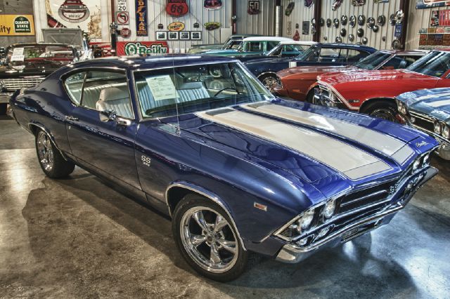 1969 Chevrolet Chevelle 4dr Sdn Auto (natl) Hatchback