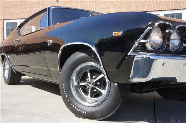 1969 Chevrolet Chevelle 4WD 4dr V6 5-spd AT