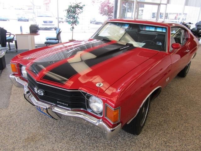 1972 Chevrolet Chevelle 4dr Sdn Auto (natl) Hatchback