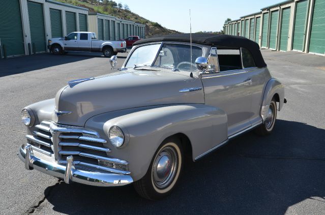 1948 Chevrolet Classic Xlt-2nd Bench-fwd-cd Player-5 Pass-1 Owner