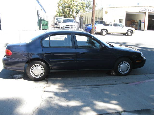 2004 Chevrolet Classic Touring 4WD