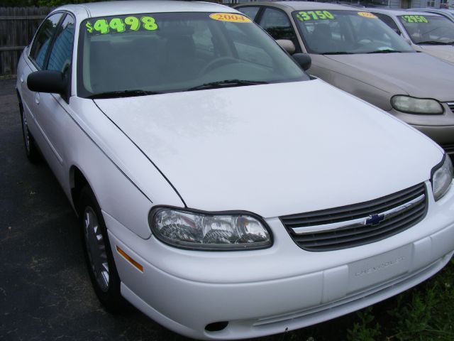 2004 Chevrolet Classic Touring 4WD