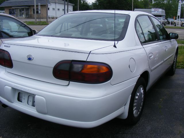 2004 Chevrolet Classic Touring 4WD