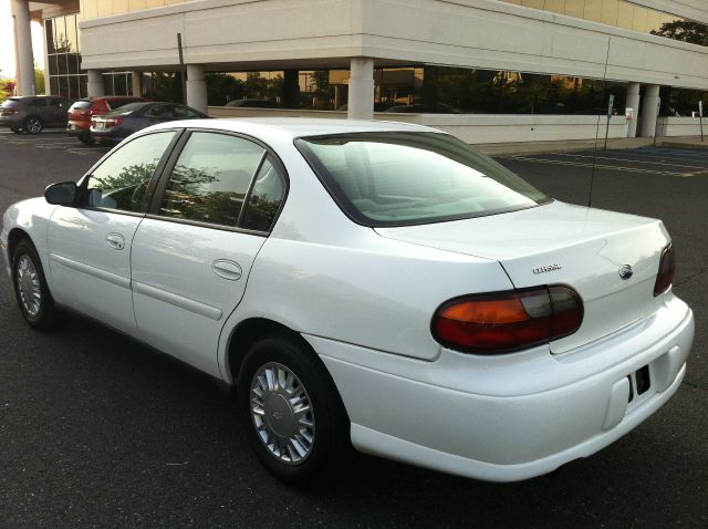 2004 Chevrolet Classic Touring 4WD