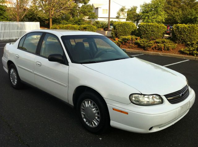 2004 Chevrolet Classic Touring 4WD