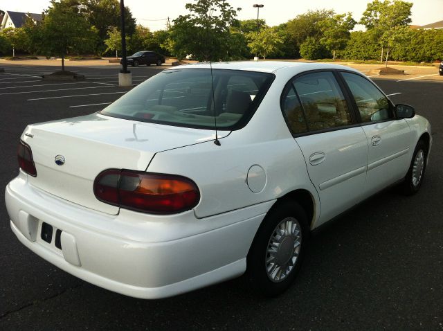 2004 Chevrolet Classic Touring 4WD