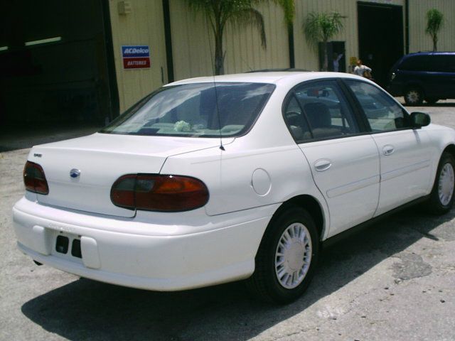 2004 Chevrolet Classic Touring 4WD