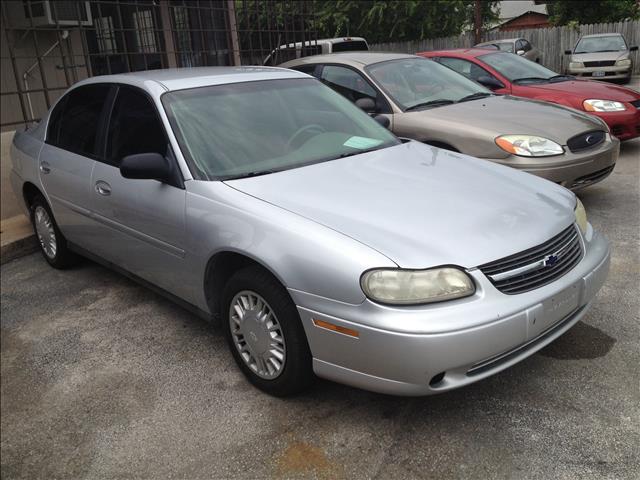 2004 Chevrolet Classic Touring 4WD