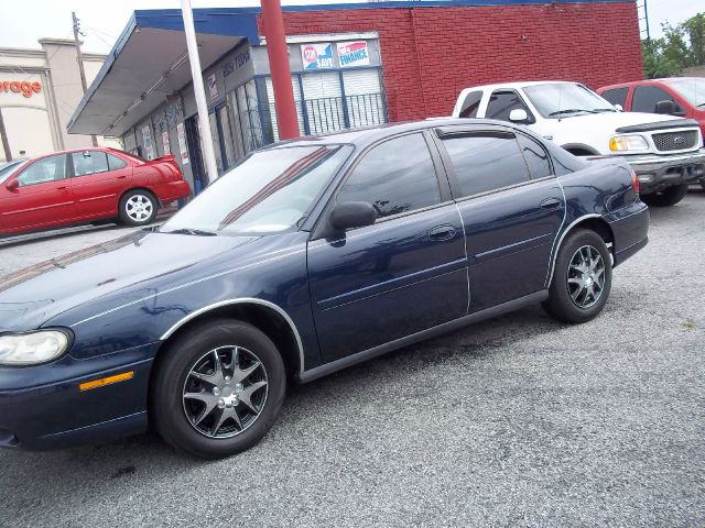 2004 Chevrolet Classic Touring 4WD