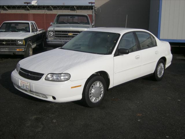 2004 Chevrolet Classic Unknown