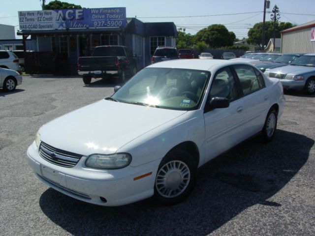 2004 Chevrolet Classic Touring 4WD