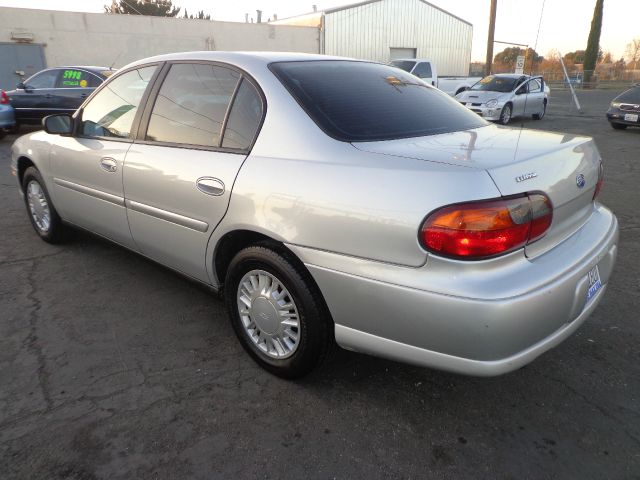 2004 Chevrolet Classic Touring 4WD